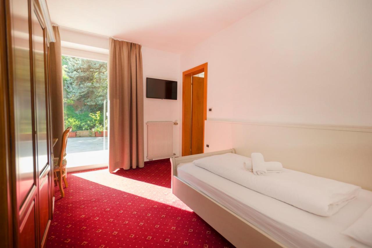 Hotel Marlingerhof מראה חיצוני תמונה