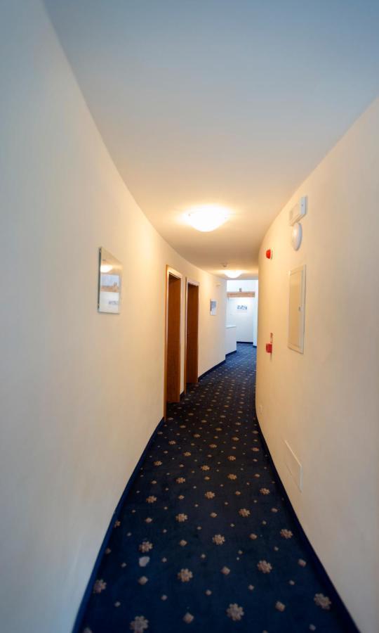 Hotel Marlingerhof מראה חיצוני תמונה